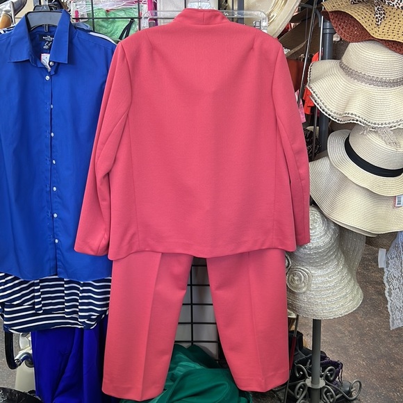 Vintage Pykettes 2pc Salmon Pink Pant Suit Set Size 20 - Picture 4 of 5